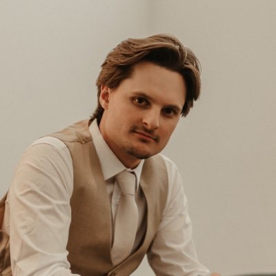 t_weakcity's profile picture. 29. MKE to LAS.