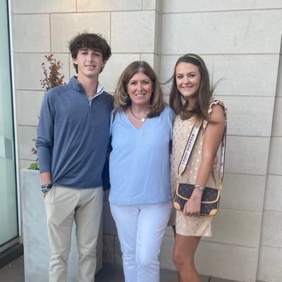JennieKillion's profile picture. Teacher, Believer, proud conservative, sports enthusiast, crafter, podcast junkie, lover of travel and good books.