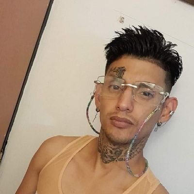 CH@KALITO MICHOACANO😎 RADICANDO EN MEXICO 😇VAMOS A CHELEAR,BESAME,COGEME,PRUEBA Y CONOCEME ʕっ•ᴥ•ʔ SI SR. ESTA PUTA SE LES CASA