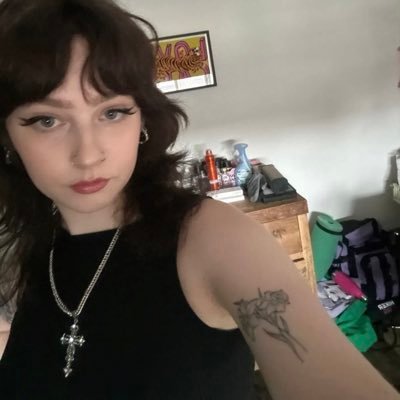 24. part time oat milk enthusiast, full time sports marketing 🏟️⚽️ (she/her)