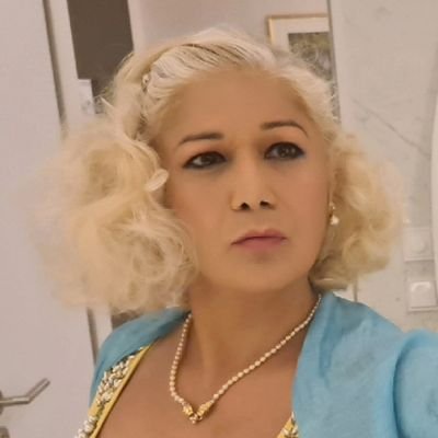 MojonaLtd's profile picture. Suzy Zenouzi, Founder and Director of Mojona Ltd.