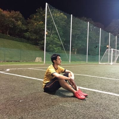 Kita harus tabah. Walaupun kita keseorangan, Allah tetap bersama kita.