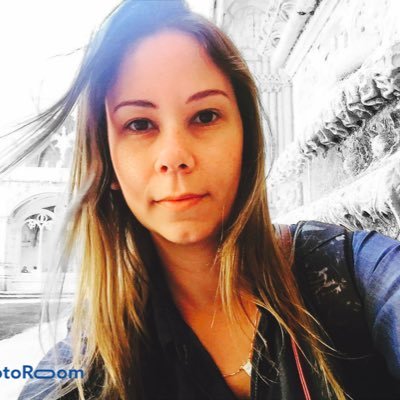 Mestra e doutoranda em Mídia e Tecnologia. Adm. em Marketing. Especialista. em Gestão Estratég. de Negócios MBA em Comunicação e Marketing Digital.