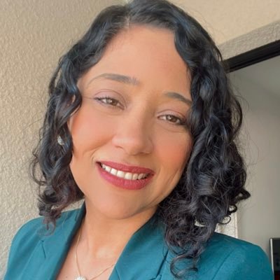 LIS Professor at @UFPR | @DOAJplus and @revistaatoz Editor | Librarian | @fulbrightbrasil Alumni | #openscience