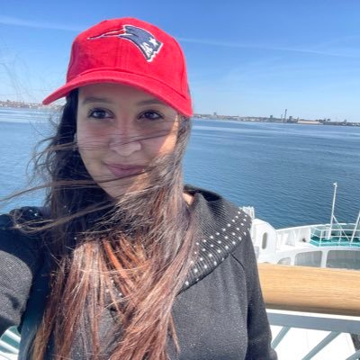 ♀ Feminist ♀. Masreya American. Chocolate and pizza enthusiast. New England Patriots fan(atic). UMD Alum. Terps fan. She/Her/Hers. Avid reader ✌️