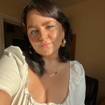 hanaxruth's profile picture. your local milf. ‘89. 🌱