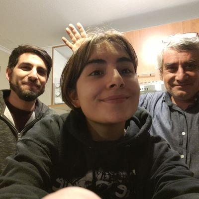 Gusbascu's profile picture. Hombre mirando al SurEste¡¡¡ 💙💙 🌳🌳
vota 1