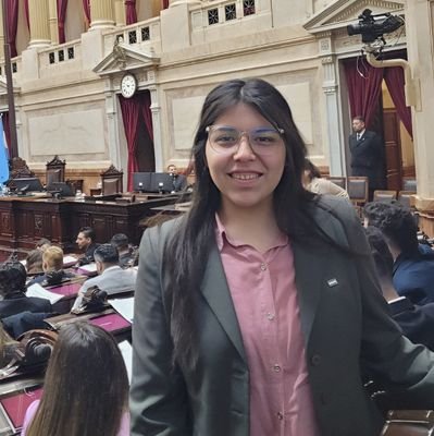 AzulBustamant's profile picture. 22