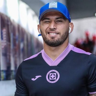 emiliomacias_'s profile picture. Escobar es mi patrón; nada me faltará