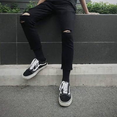 Indraprasety0_'s profile picture. #𝓒𝔂𝓫𝓮𝓻 — nobody wants know ur problem