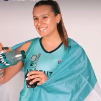 Flor (@flopychagas) 's Twitter Profile