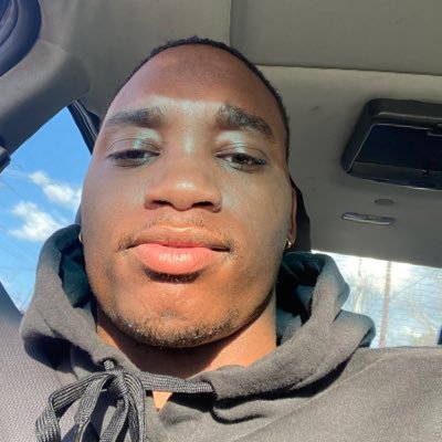 qackenzie's profile picture. coolin