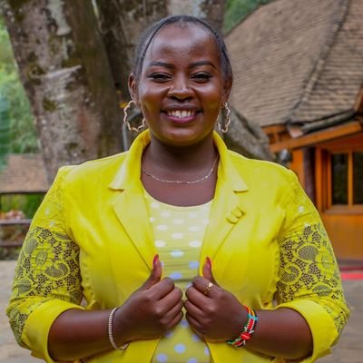 Founder & Comms Lead @NivalishePadKE || Reproductive Health || Communications 💻|| Youth & Governance || Feminist || Fellow @YALIRLCEA || Animal Enthusiast❤