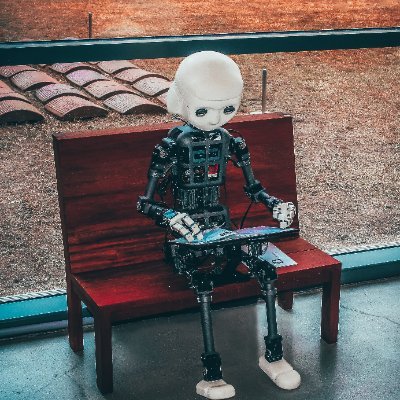 Technology Evangelist l Business Strategist & Market Intelligence l Remote Scholar l AI-Driven Intelligence l ML l Focused on Forward Thinking & Community