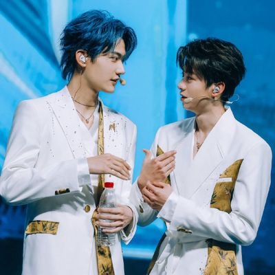 zkyyzjye's profile picture. l loved you the day l met you. l love you today. And I will love you to rest of my life
周柯宇 张嘉元