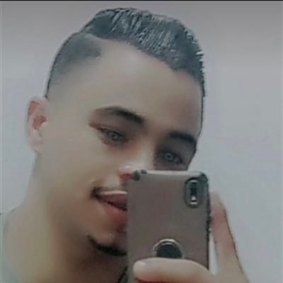 HsynW60822's profile picture. Hussein