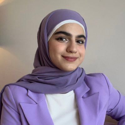 mahyamirsadeghi's profile picture. polyglot and life-long language learner| B.A in Business Chinese | Say hi in 🇮🇷🇹🇷 🇷🇺🇮🇶🇲🇫🇮🇹🇨🇳🇪🇦🇬🇧