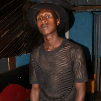 Chrisphine2100's profile picture. 