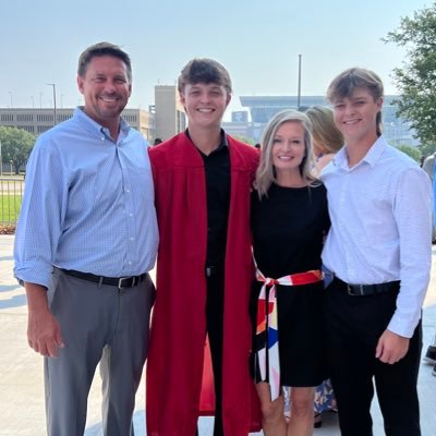 JDEncourageKids's profile picture. 