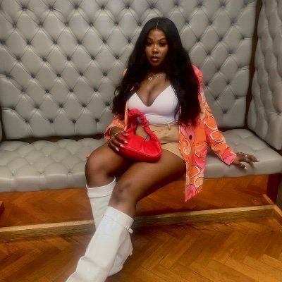 shaywigmaster's profile picture. pretty princess energy 💕