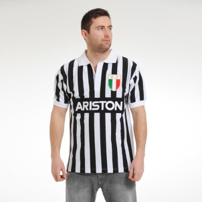 calcioshirtlove's profile picture. Forza Juve!
Soft spot for #avfc