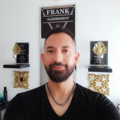 Instagrams: 
frannadu / frank__barbershop