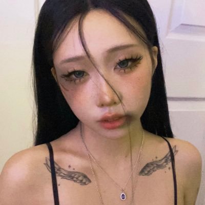 chuui_e's profile picture. ig @/chuui.e | cashapp: $chuuie2 venmo: chuui_ê