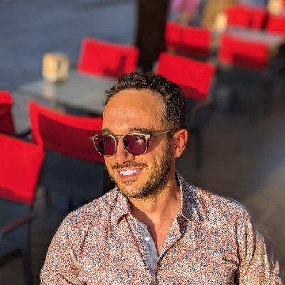 I'm an Italian, curious, happy, research passionate.
#cybersecurity Research scientist at @SnT_uni_lu.
CEO and co-founder of @WAVYMEET