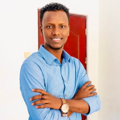 MMahadale's profile picture. roob, Aqriska, Xeebta, iyo safarka. macalin.