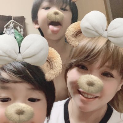 da129907190's profile picture. むか〜しむかしに成人済み㊗ 最近どうぶつの森にハマるどころかどっぷり浸かってます🐾基本ゲームのことだけ！！ あつ森🌲モンスト(最近サボり)👾ドッカン👊ポケモンsv🐥マリカ🏎すぷら🦑Dead by Dayligh💀