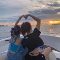 Becky (@b199008) 's Twitter Profile