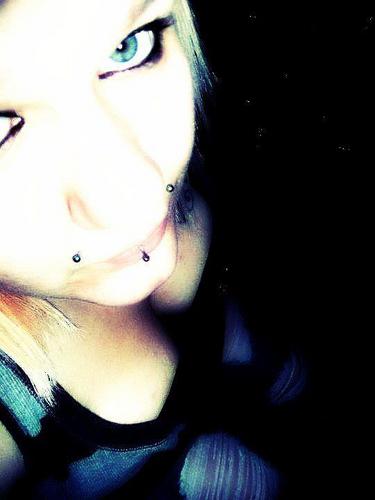 Starsarelost's profile picture. 