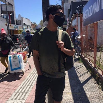 Disfrutando de los buenos momentos.
conociendo gente piola.