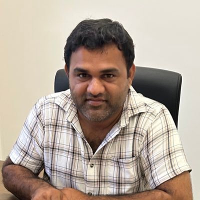 sriniiii's profile picture. Real estate consultant