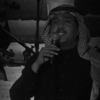 المسافات لا تقرب احد ولا تبعده وانما القلوب هي التى تفعل ذالك