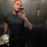 ToLa (@tobssrsly) 's Twitter Profile