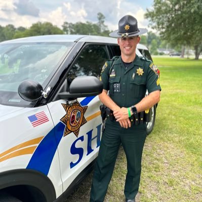 This is the official Twitter page for Lt. Yacobozzi with @berkcosheriff. This page is not monitored 24/7.