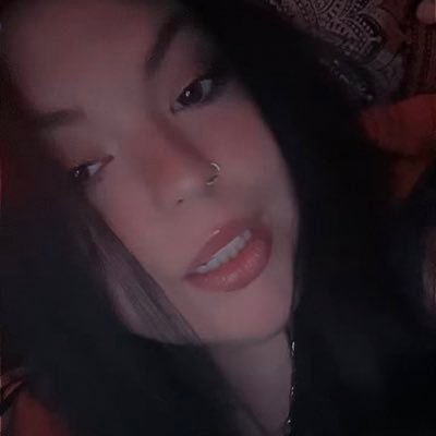 dbangzee's profile picture. 