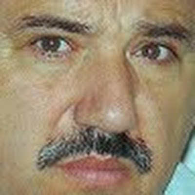 Μην αφήσετε να σκοτώσουν την ελπίδα στην αριστερά. Αυτοί θα κερδίσουν, εσείς θα χάσετε. Έχουν πολλά και τα θέλουν όλα. Έχετε λίγα, διεκδικείστε ότι σας αξίζει.