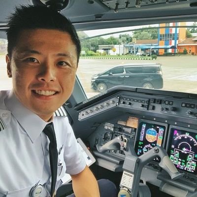 #Pilot#Most#In#World#line/🌐🛩️🛬🛫✈️
Endorsement/Business:📢🧳🛸
captainzhangjay@gmail.com.📨                                              (Line ID leejay2211)