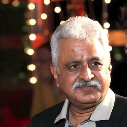 Shaelesh's profile picture. A Nationalist who brooks no anti-India rants. I tweet convictions which, at times, may border on savagery.