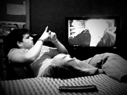 TheGoldStar's profile picture. 18. Geek. DesarrolladorWeb. PHPCoder. CssCoder. HtmlCoder. Artista Gráfico. Piratero. Video Editor. Music Producer. Beat Maker. Estudiante.