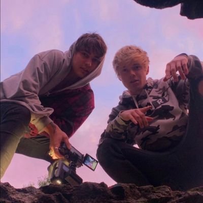 ・⁠・⁠・Your best source for updates on @SamandColby!