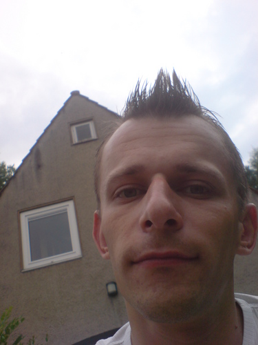 RalphXXY's profile picture. 