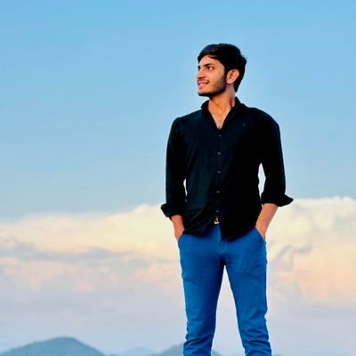 naughtyboy45551's profile picture. Back Bencher 😎