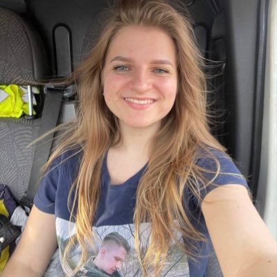 💙💛 volunteer, love to sing and dance, Roman Trokhymets sister #visitingthewounded blsk: https://t.co/T7dwRKAdkQ