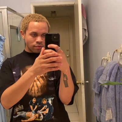 Washurhandspls's profile picture. 🔄 This was fun