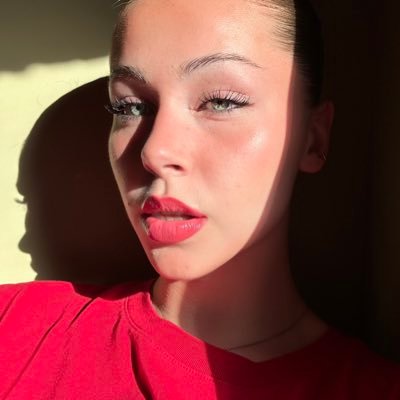 agathe_vry's profile picture. 