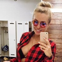 Danielle (@albino61daniell) 's Twitter Profile