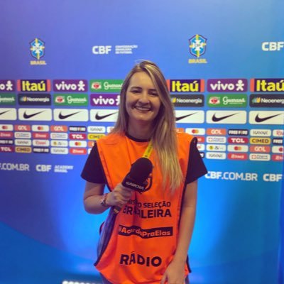 📻 Produtora da Rádio Gaúcha - @esportesGZH
⚽️ Futebol Feminino
🎧 Resenha das Gurias (podcast)